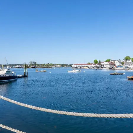 Boothbay Harbor Inn Exterior photo